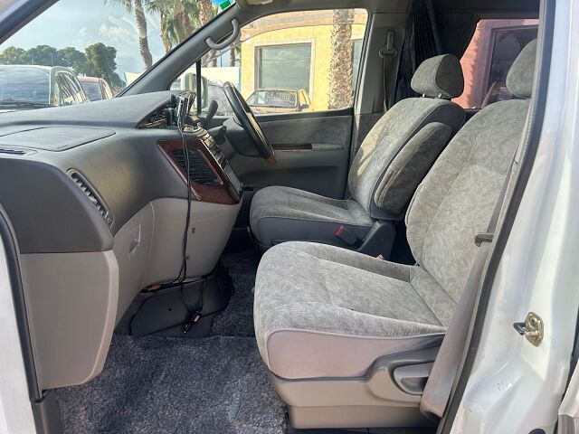 NISSAN ELGRAND HIGHWAY STAR 3.2 TDI AUTO SPANISH RHD IN SPAIN 124K 8 SEATS 1997